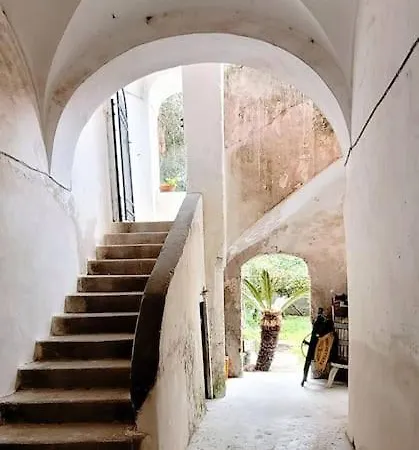Διαμέρισμα Portico 30 - Modern In Old